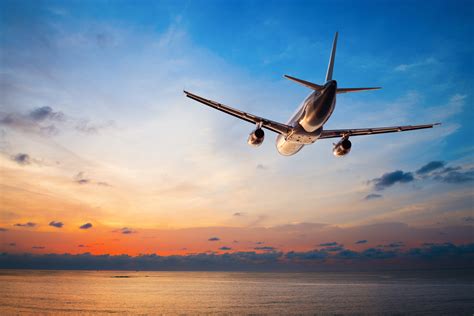 our guide to airline frequent flyer programs, frequent flyers, airline frequent flyer programs. airlines