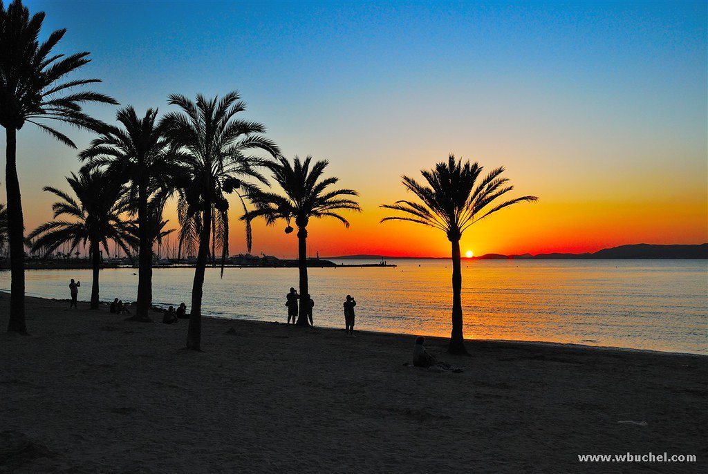 majorca spain cheap flights, award flights, adventures, things to do, travel deals, travel packages